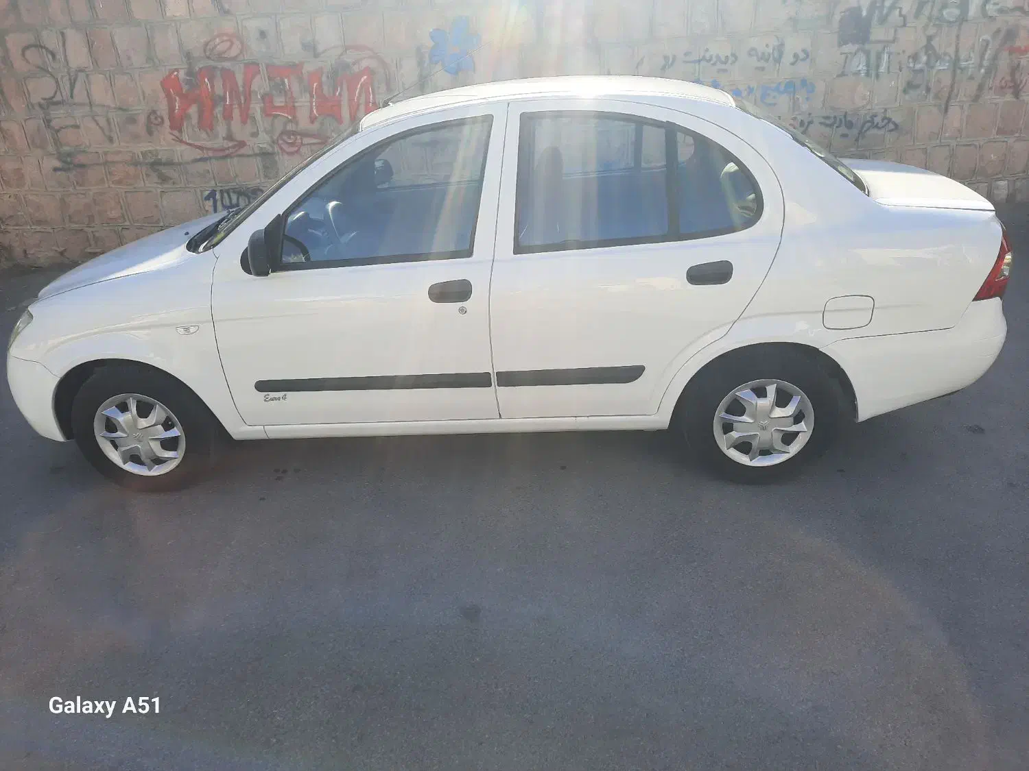 تیبا صندوق دار SX - 1393