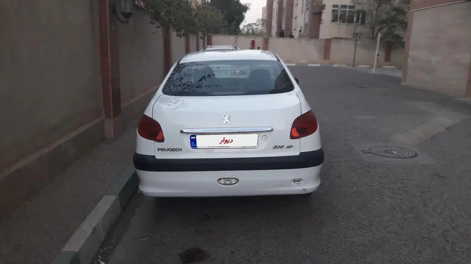پژو ۲۰۶ صندوق دار v20 - 1390