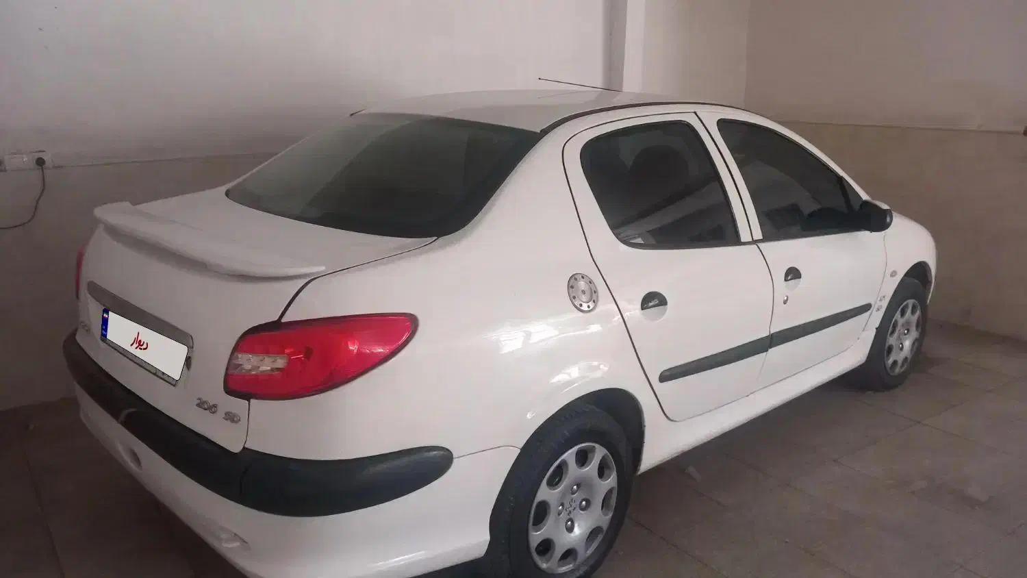 پژو ۲۰۶ صندوق دار v8 - 1396