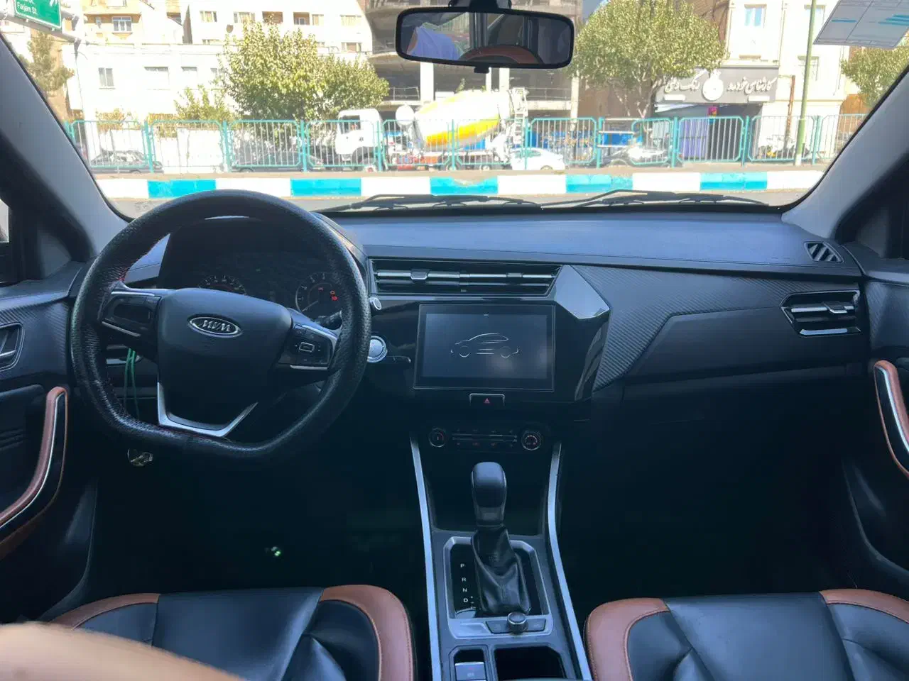 ام وی ام X22 پرو اتوماتیک IE - 1401