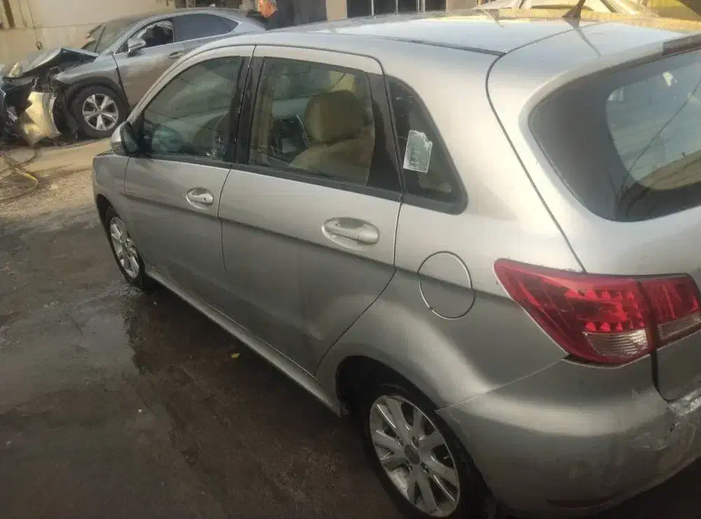 بایک سابرینا وارداتی اتوماتیک - 2014