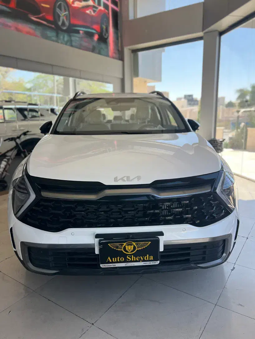 تویوتا کرولا کراس XG10 - چهارچرخ محرک - 2025