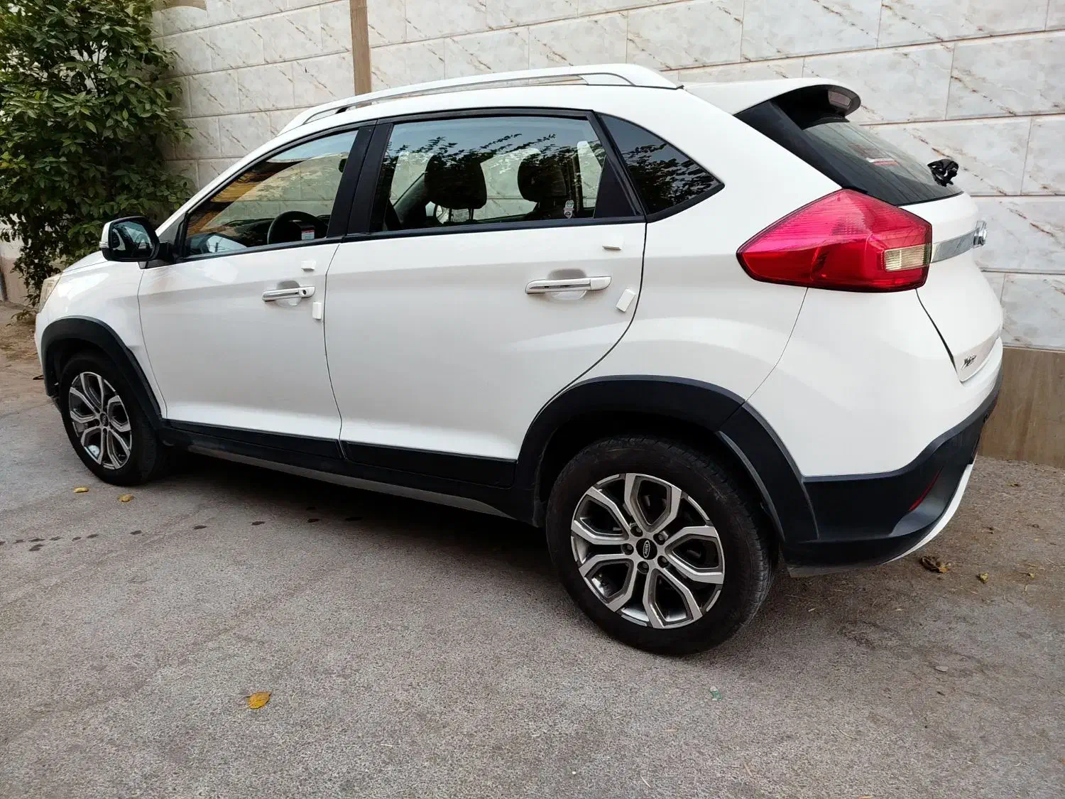 ام وی ام X22 اتوماتیک ساده - 1397