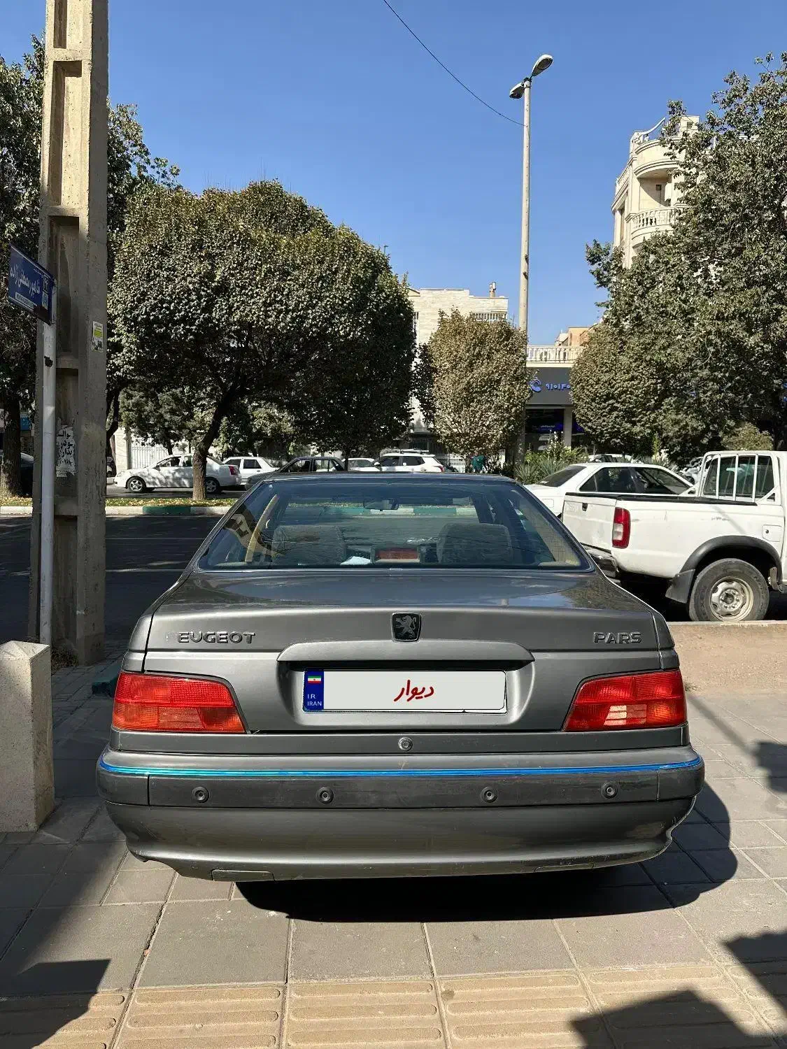 پژو پارس سال - 1392
