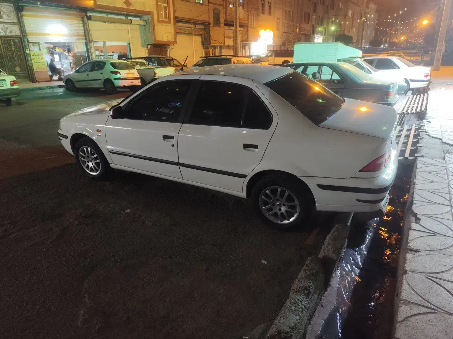 سمند LX XU7 - 1395