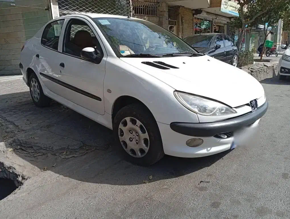 خودرو پژو، ۲۰۶ صندوق دار آگهی ann_20884974