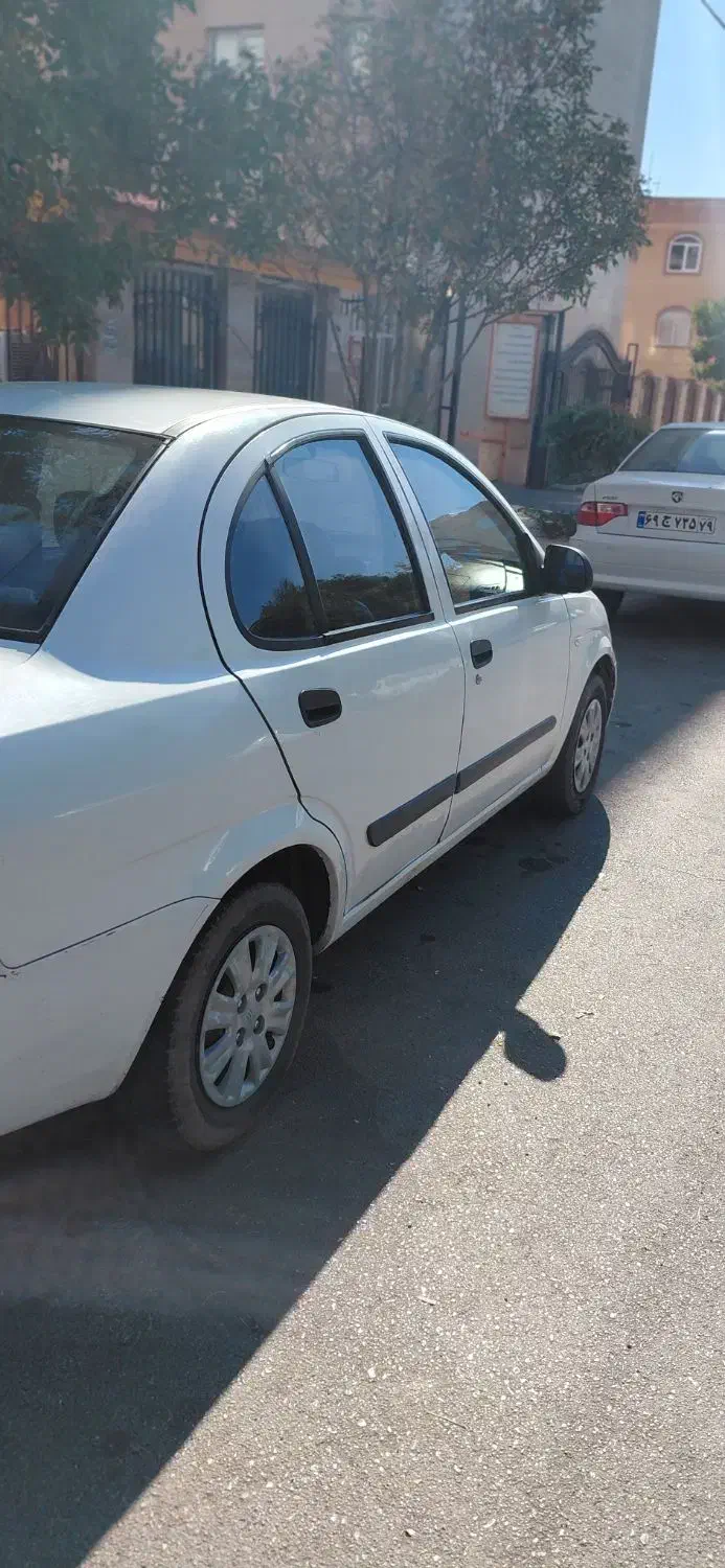 تیبا صندوق دار SX - 1391
