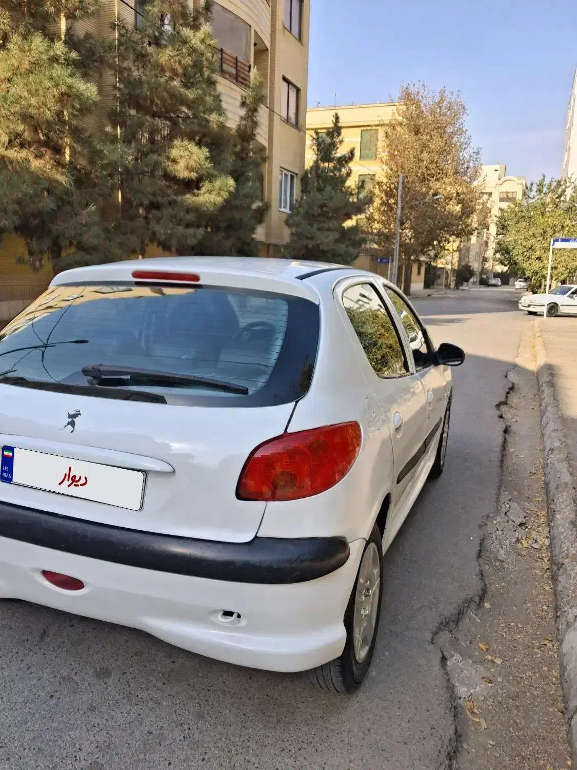 پژو 206 تیپ 2 - 1383