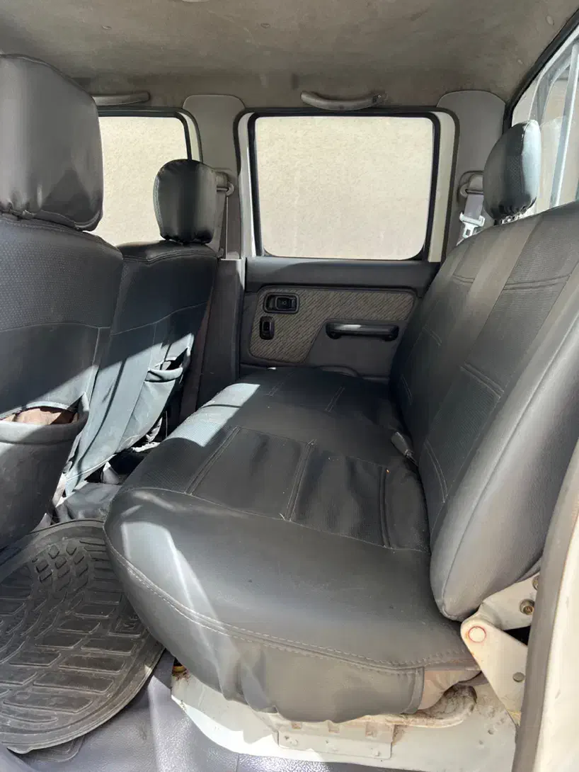 نیسان پیکاپ دو کابین دنده ای - 1382