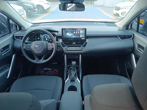 تویوتا کرولا کراس XG10 - چهارچرخ محرک - 2024