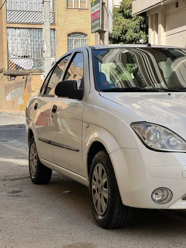 تیبا صندوق دار SX - 1399