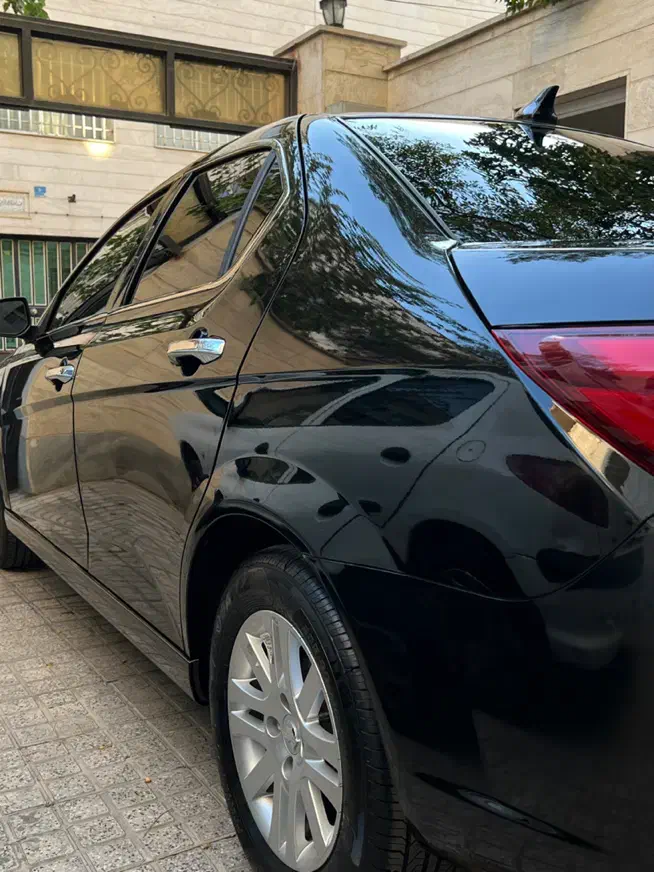 دنا پلاس ۶ دنده EF7p - 1404