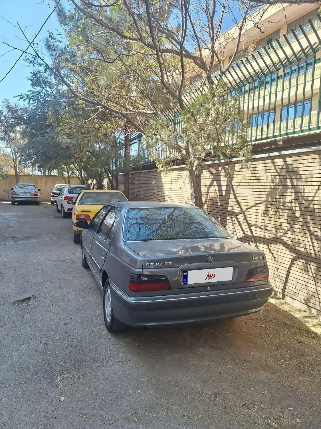 پژو پارس سال - 1392