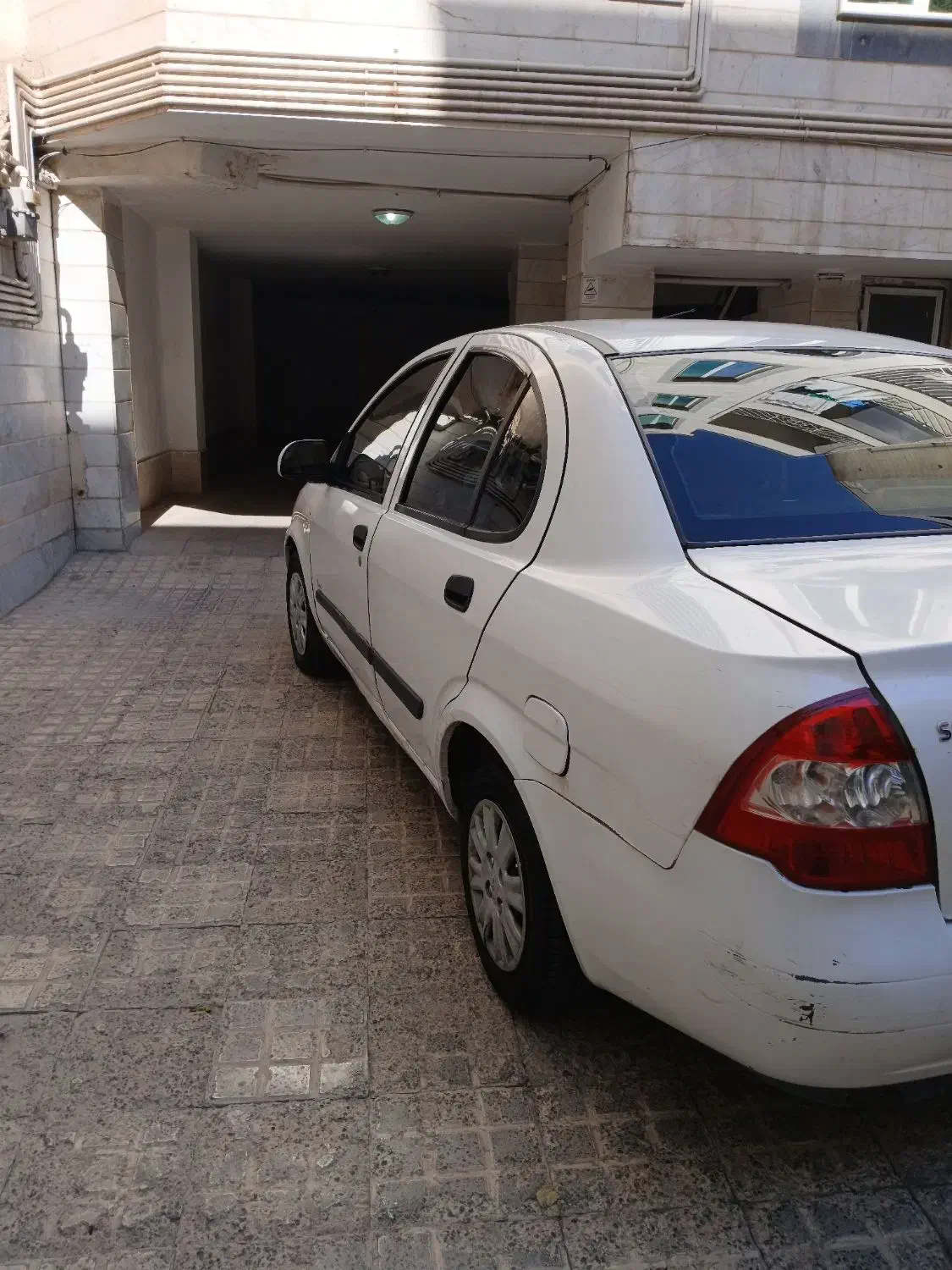 تیبا صندوق دار SX - 1392