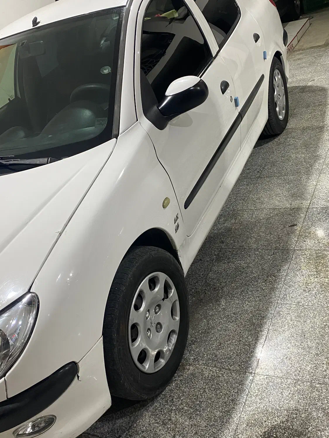 پژو ۲۰۶ صندوق دار v8 - 1393