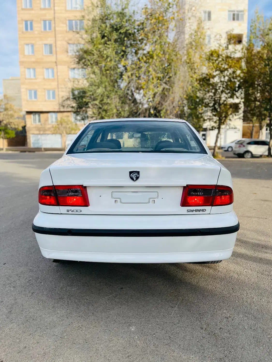 سمند LX XU7 - 1395