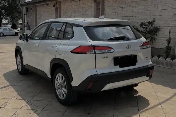 تویوتا کرولا کراس XG10 - چهارچرخ محرک - 2024