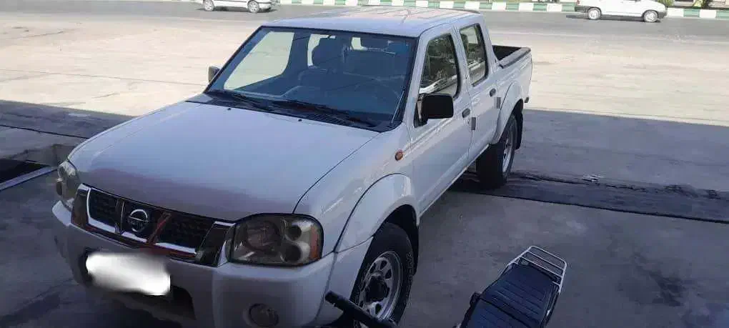 نیسان پیکاپ دو کابین دنده ای - 1391