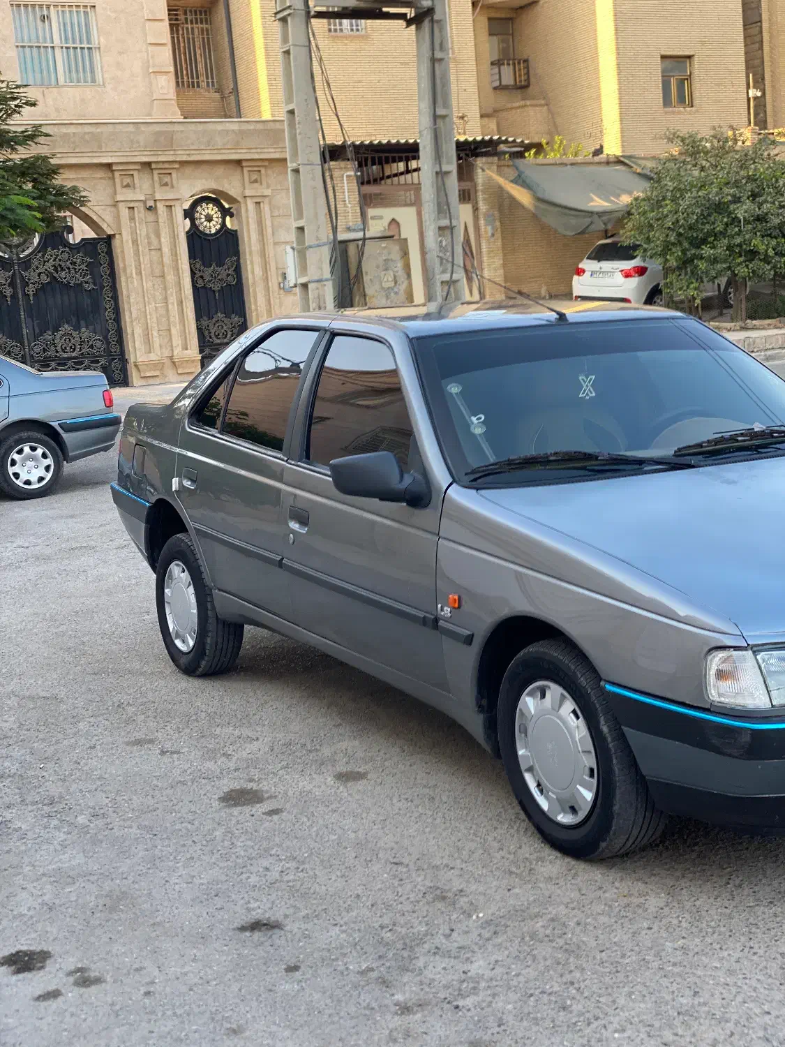 پژو 405 GLX - دوگانه سوز - 1396
