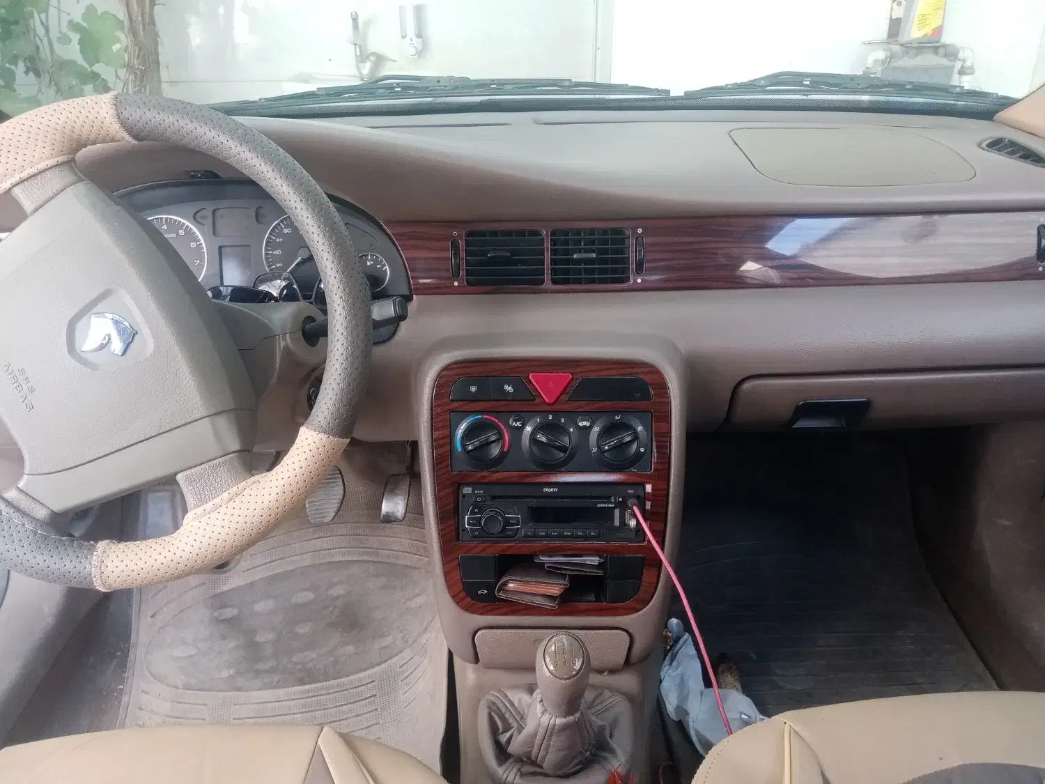 سمند LX XU7 - 1396