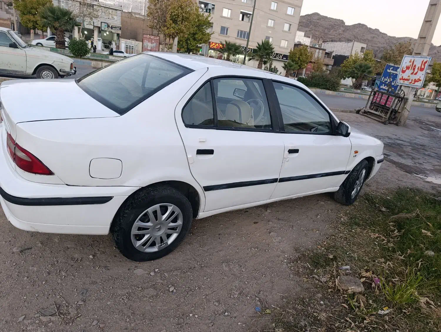 سمند LX XU7 - 1395
