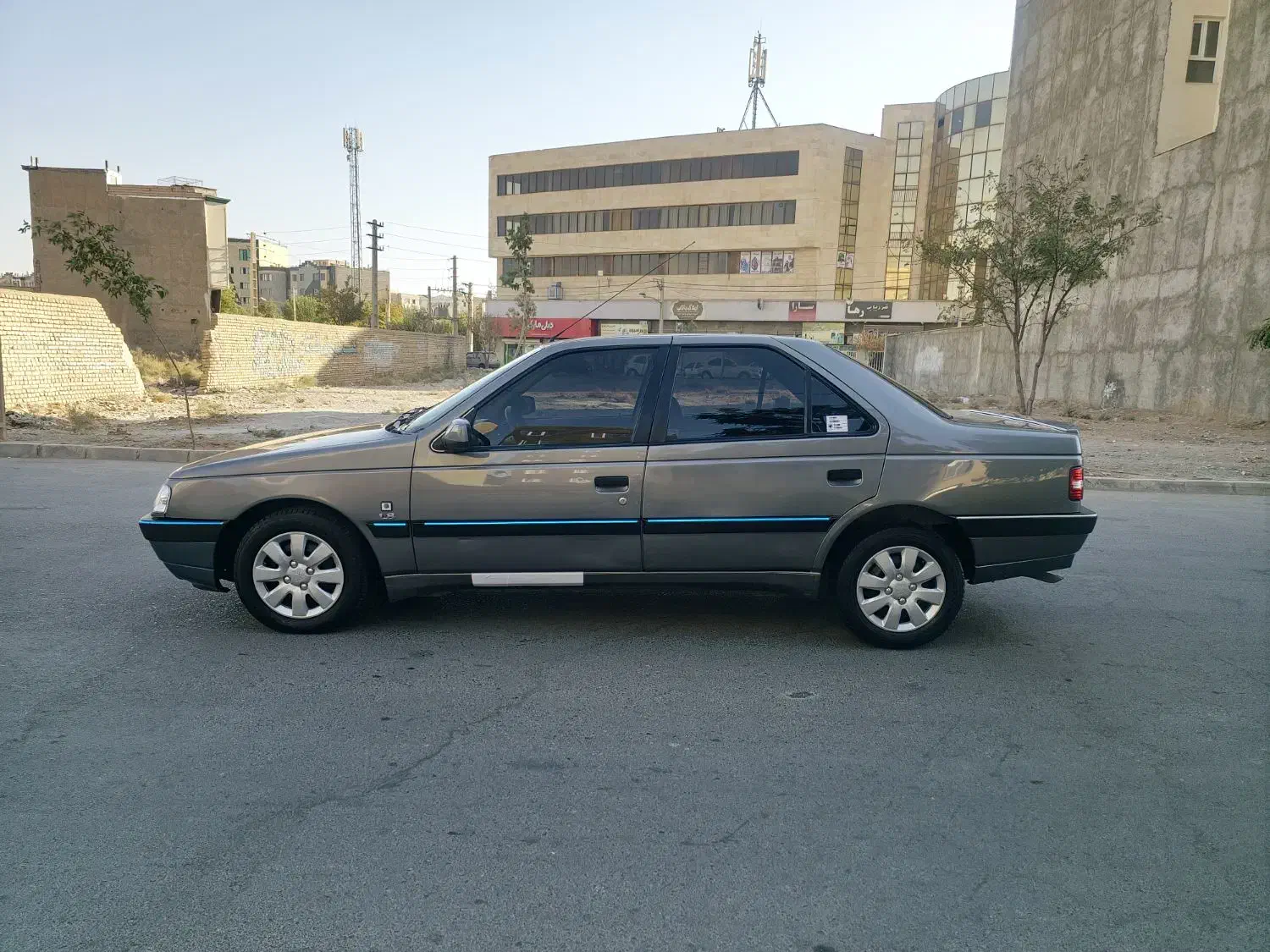 پژو 405 SLX بنزینی  XU7 - 1389