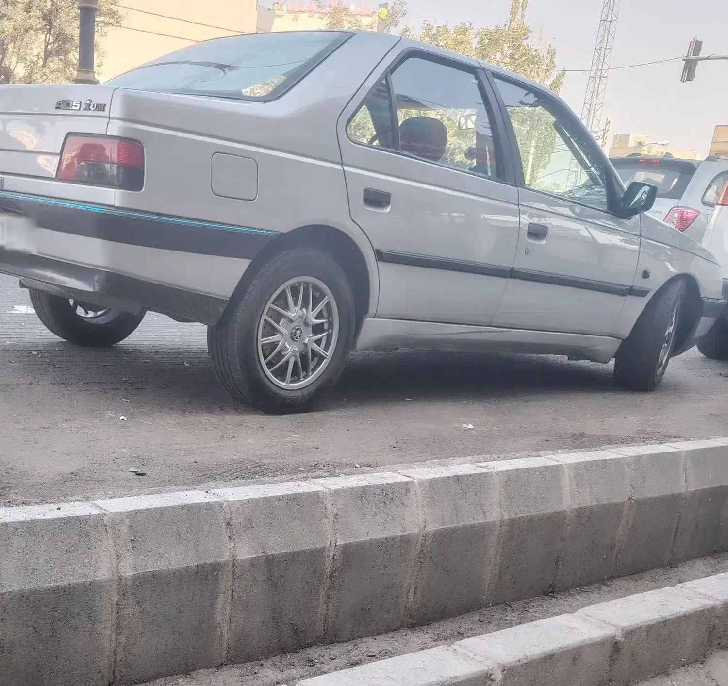 پژو 405 GLX - دوگانه سوز - 1391