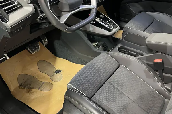 آئودی الکتریکی Q5 ۴۰ - 2024