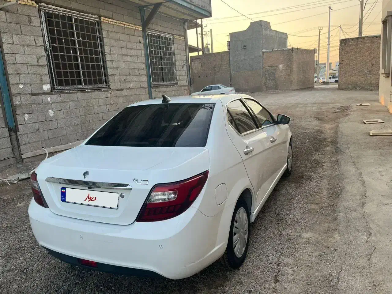 دنا پلاس تیپ ۲ سانروف ۴ ایربگ - 1402