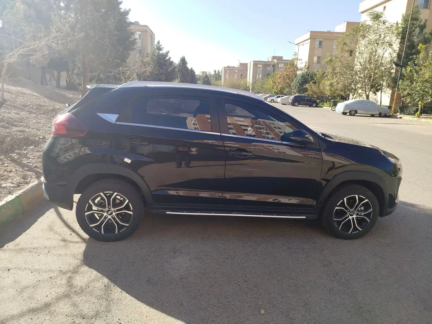 ام وی ام X22 پرو دنده‌ای - 1402
