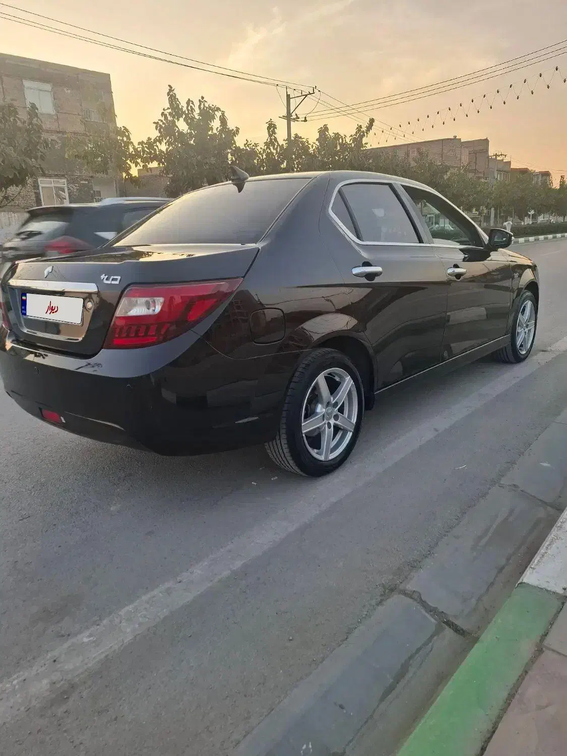 دنا پلاس توربو اتوماتیک - 1402