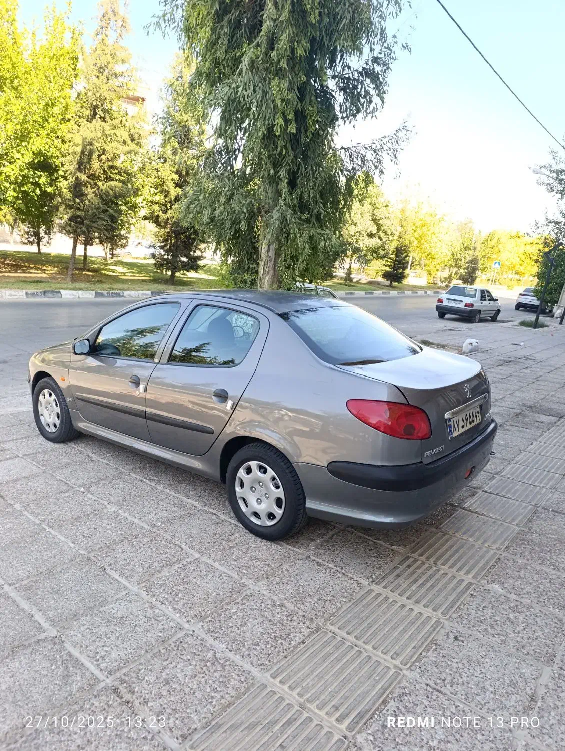 پژو ۲۰۶ صندوق دار v8 - 1395