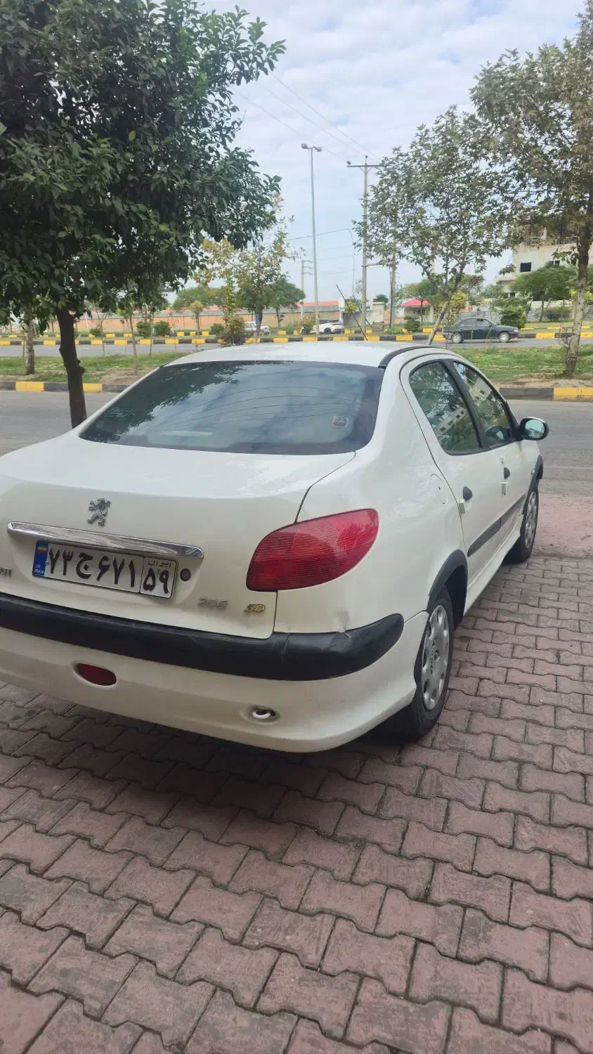 پژو ۲۰۶ صندوق دار v20 - 1387