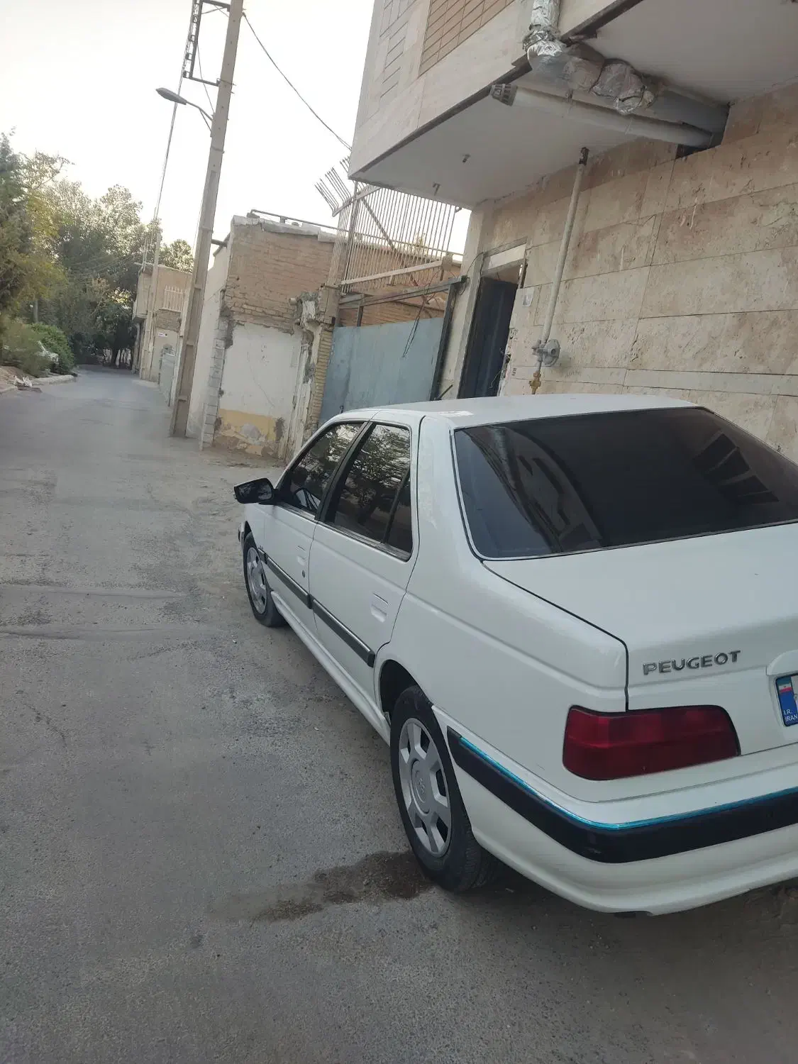پژو پارس LX - 1401