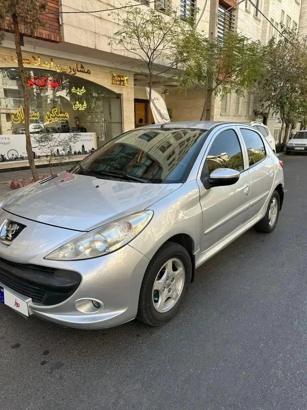 پژو 207 اتوماتیک - 1390