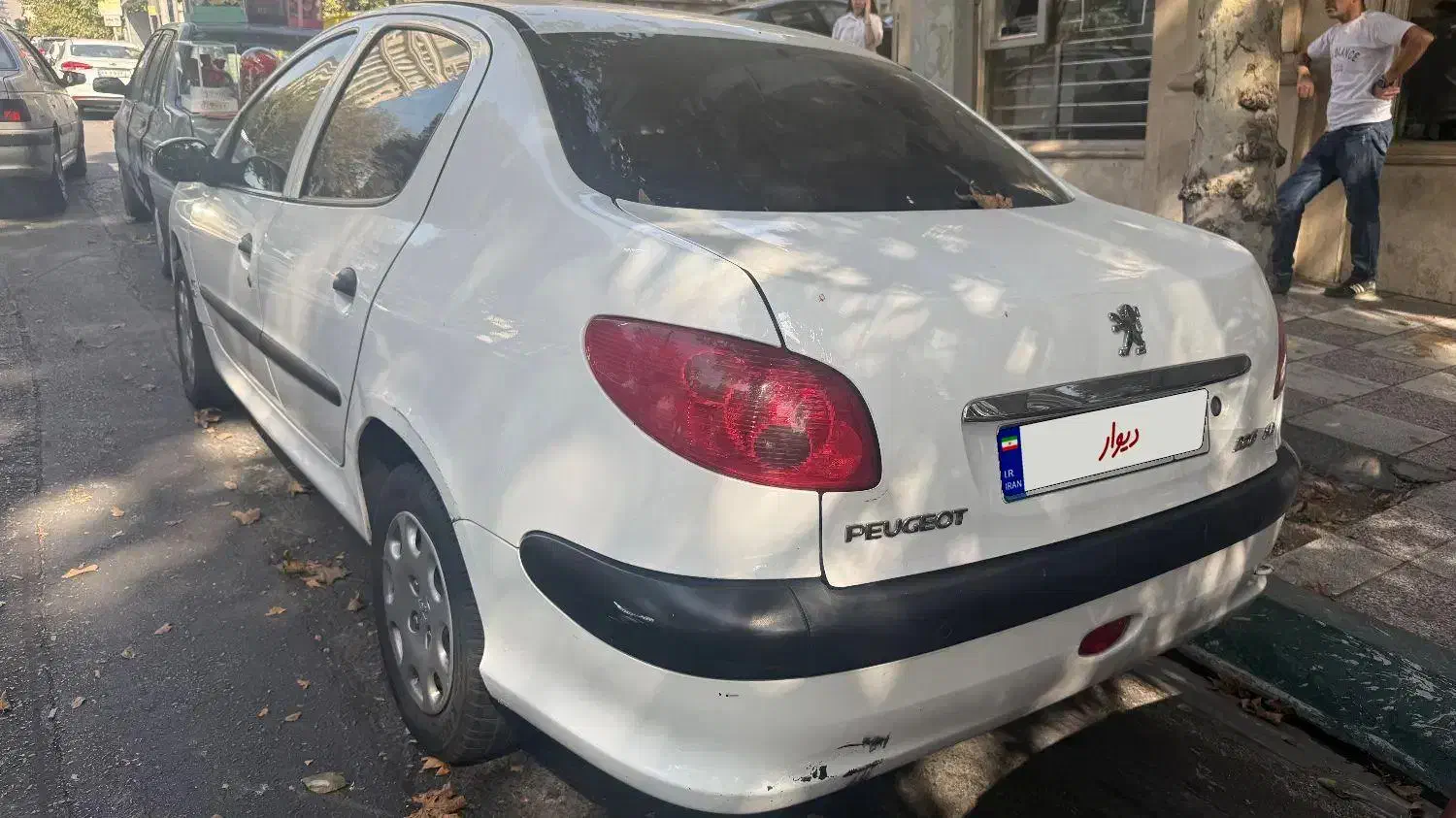 پژو ۲۰۶ صندوق دار v8 - 1395