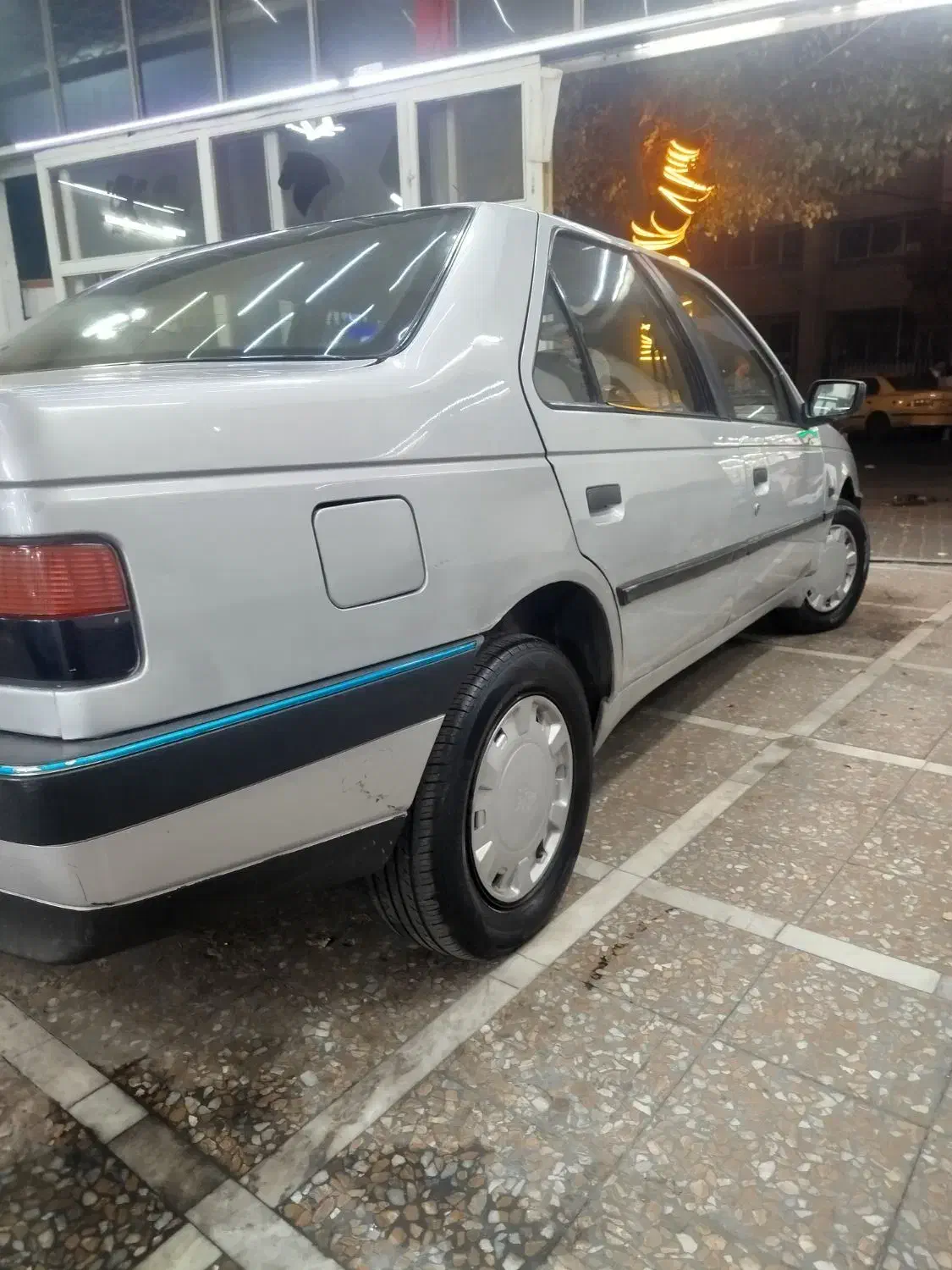 پژو 405 GLX - دوگانه سوز - 1391