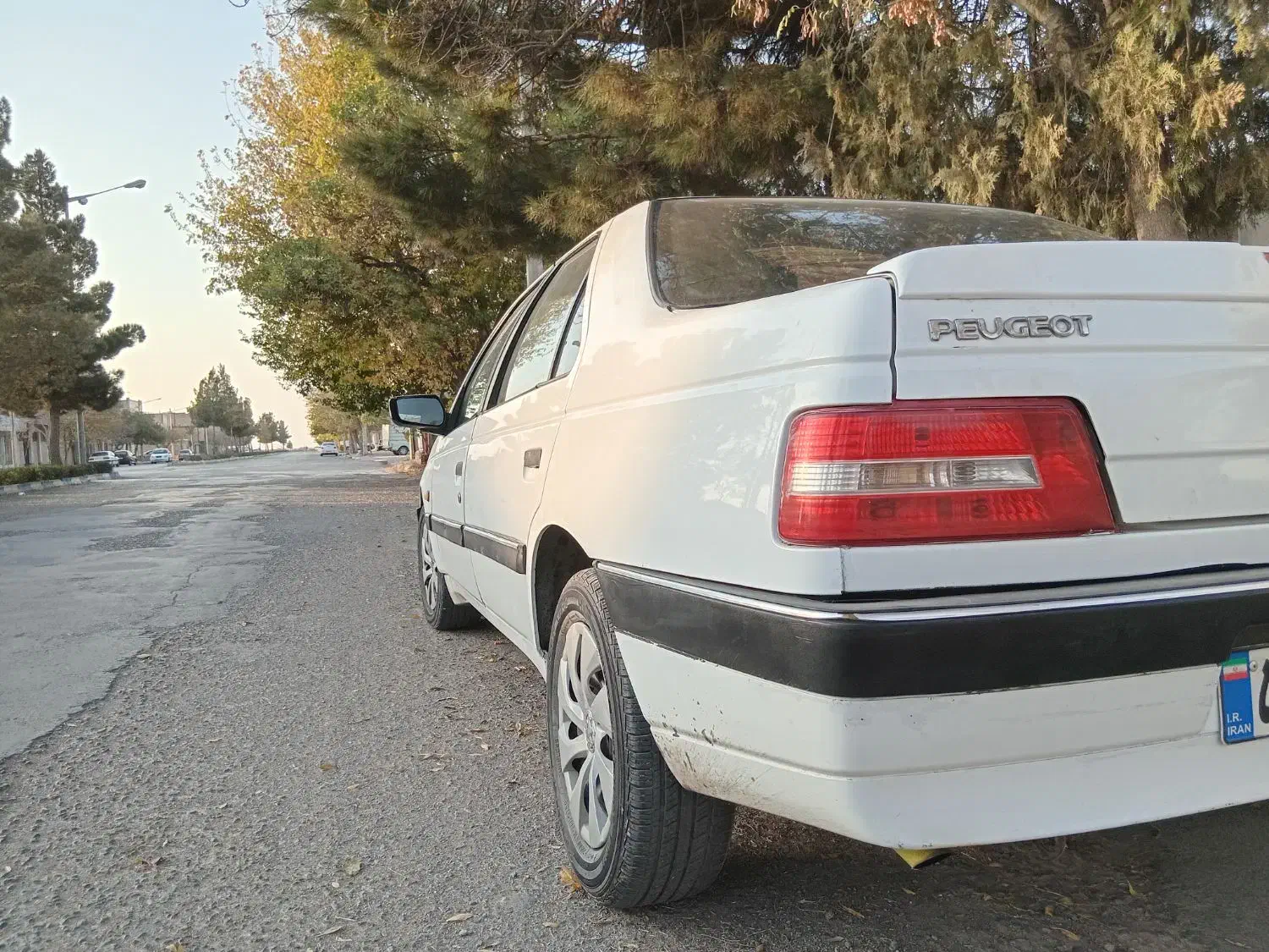 پژو 405 SLX بنزینی TU5 - 1391