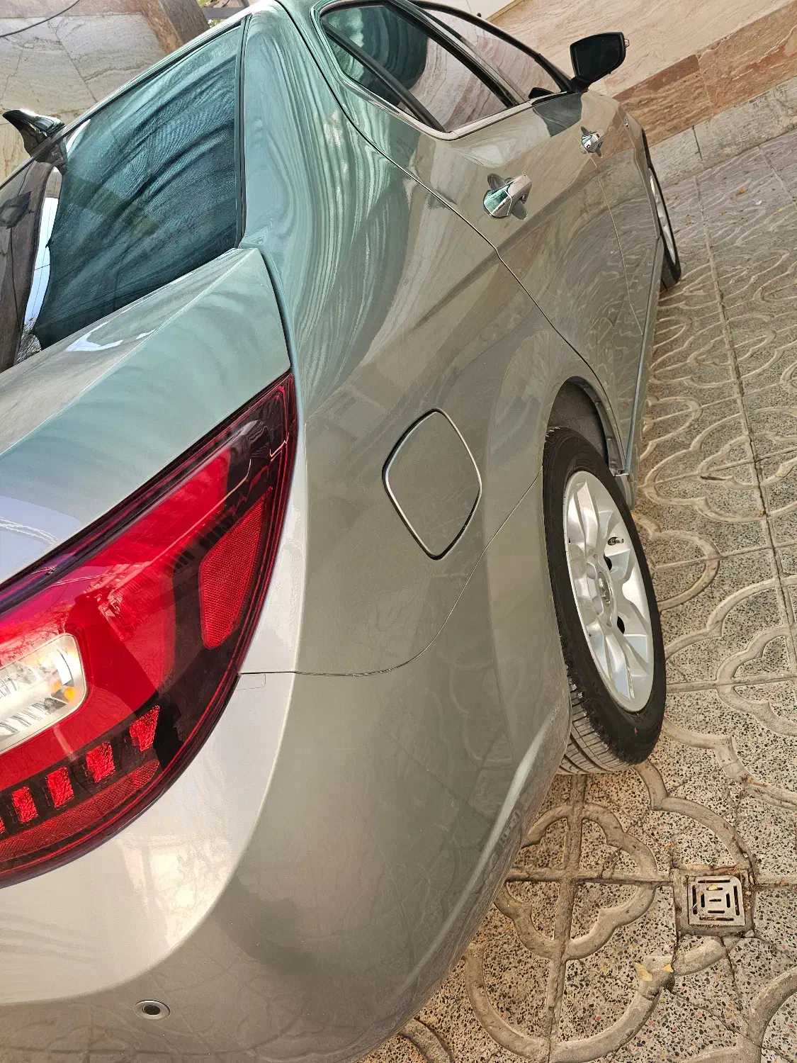 دنا پلاس توربو اتوماتیک - 1403