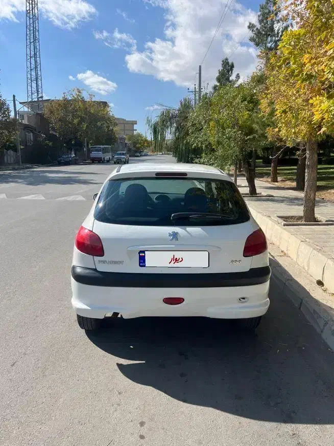 پژو 206 تیپ 6 - 1389