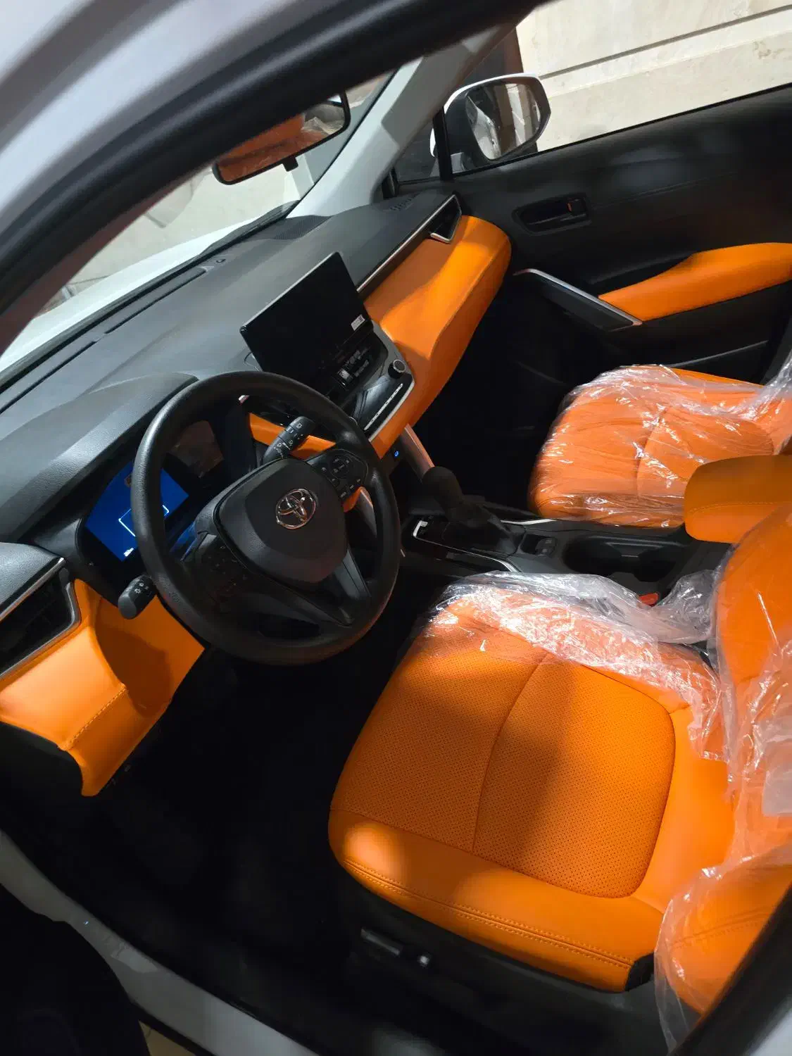 تویوتا کرولا کراس XG10 - چهارچرخ محرک - 2025