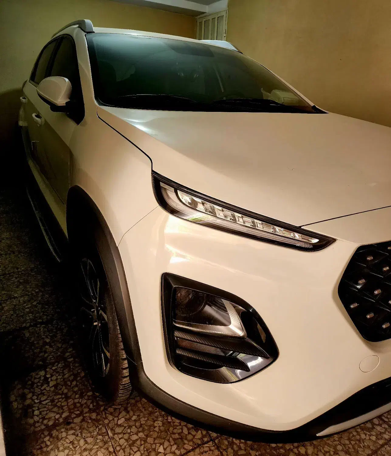 ام وی ام X22 پرو دنده‌ای - 1402