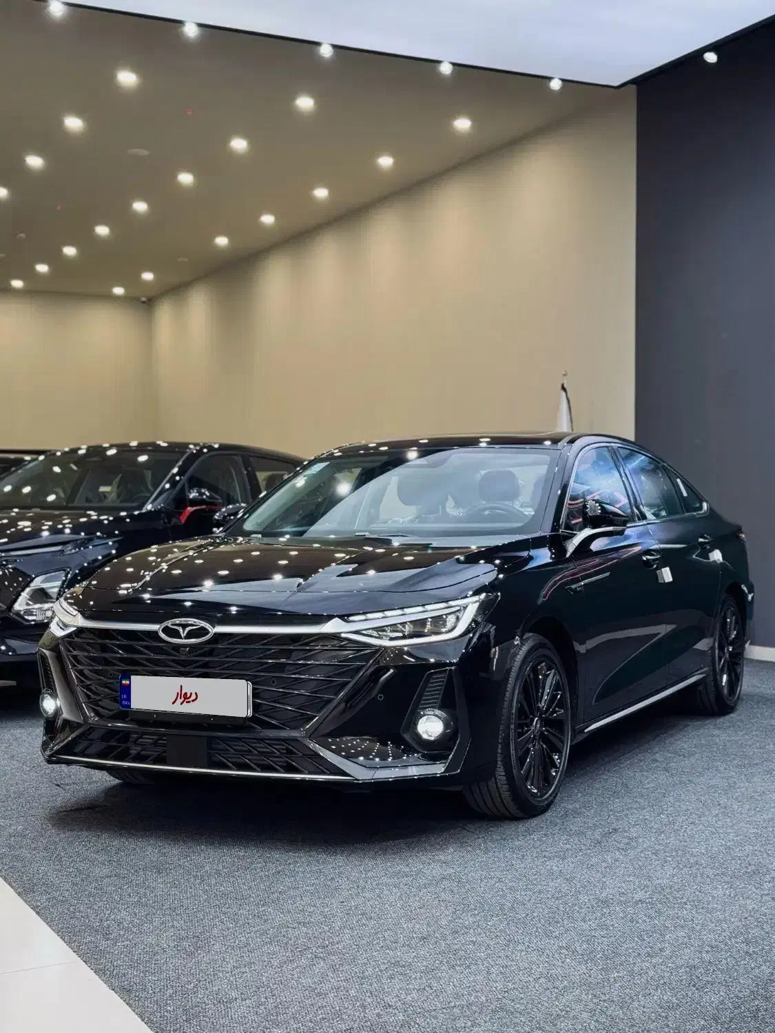 خودرو فونیکس، آریزو 8 آگهی ann_20892305