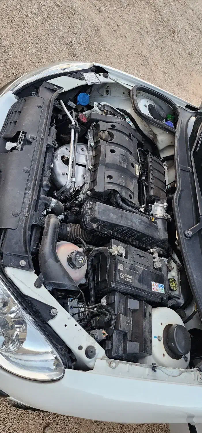 پژو ۲۰۶ صندوق دار v8 - 1394