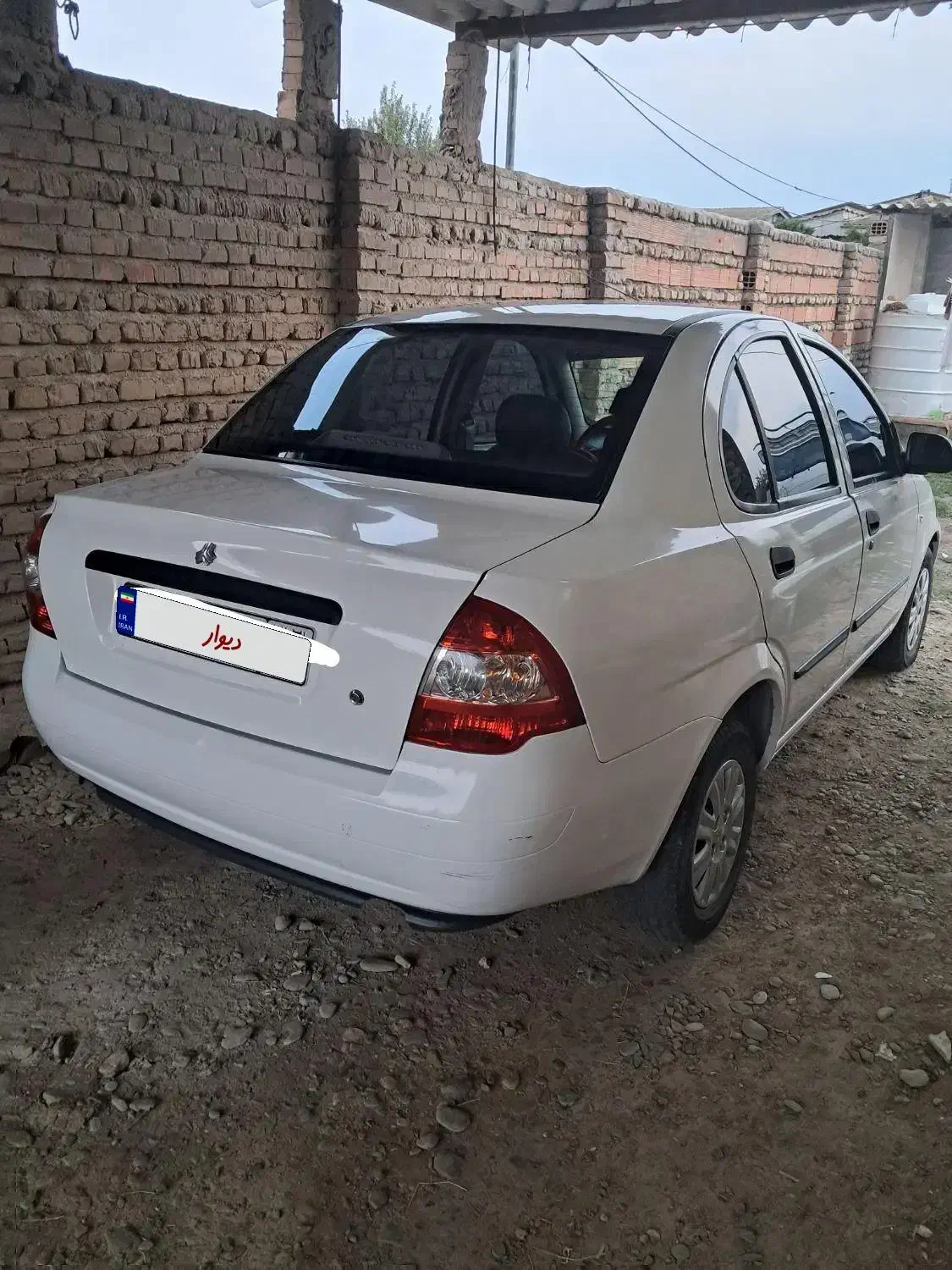 تیبا صندوق دار SX - 1401