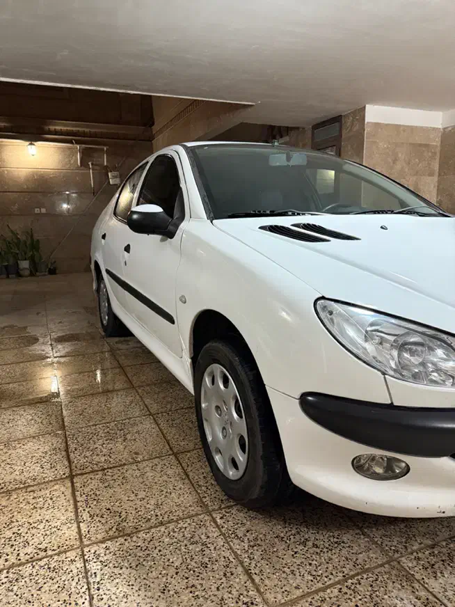 پژو ۲۰۶ صندوق دار v8 - 1395