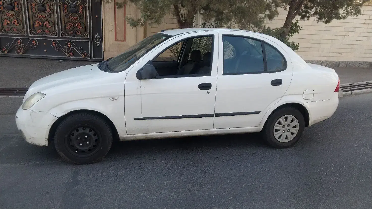 تیبا صندوق دار EX - 1396