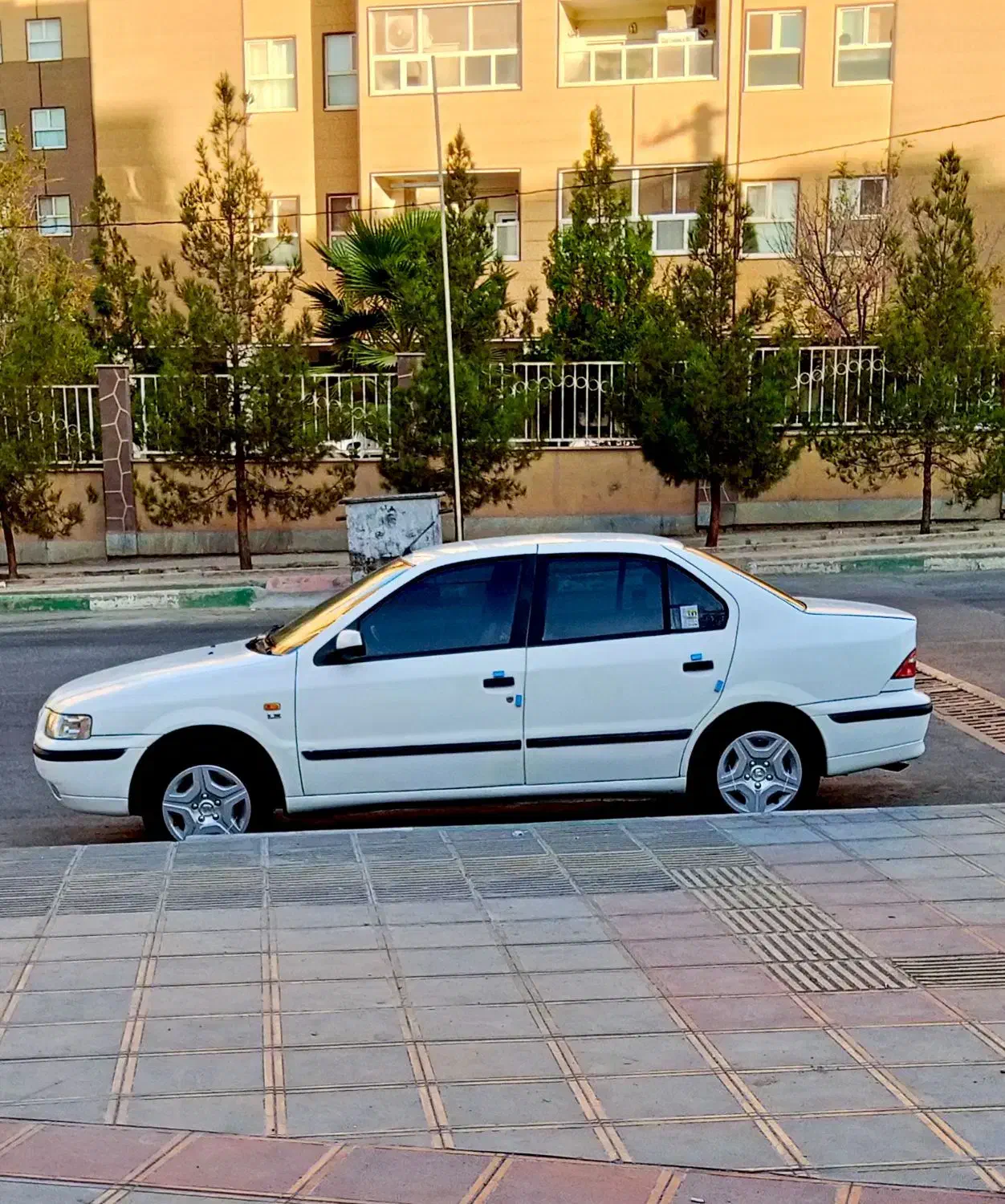 سمند LX XU7 - 1395