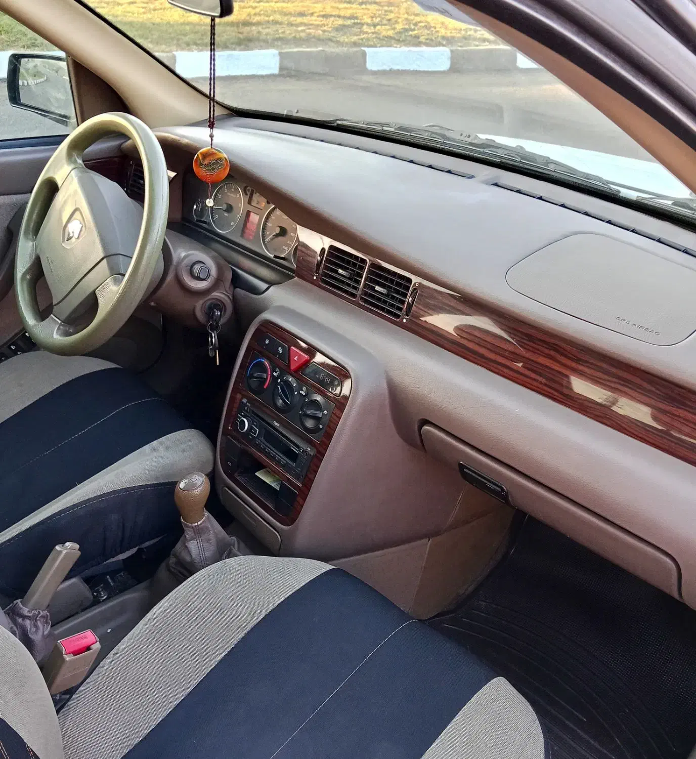 سمند LX XU7 - 1395