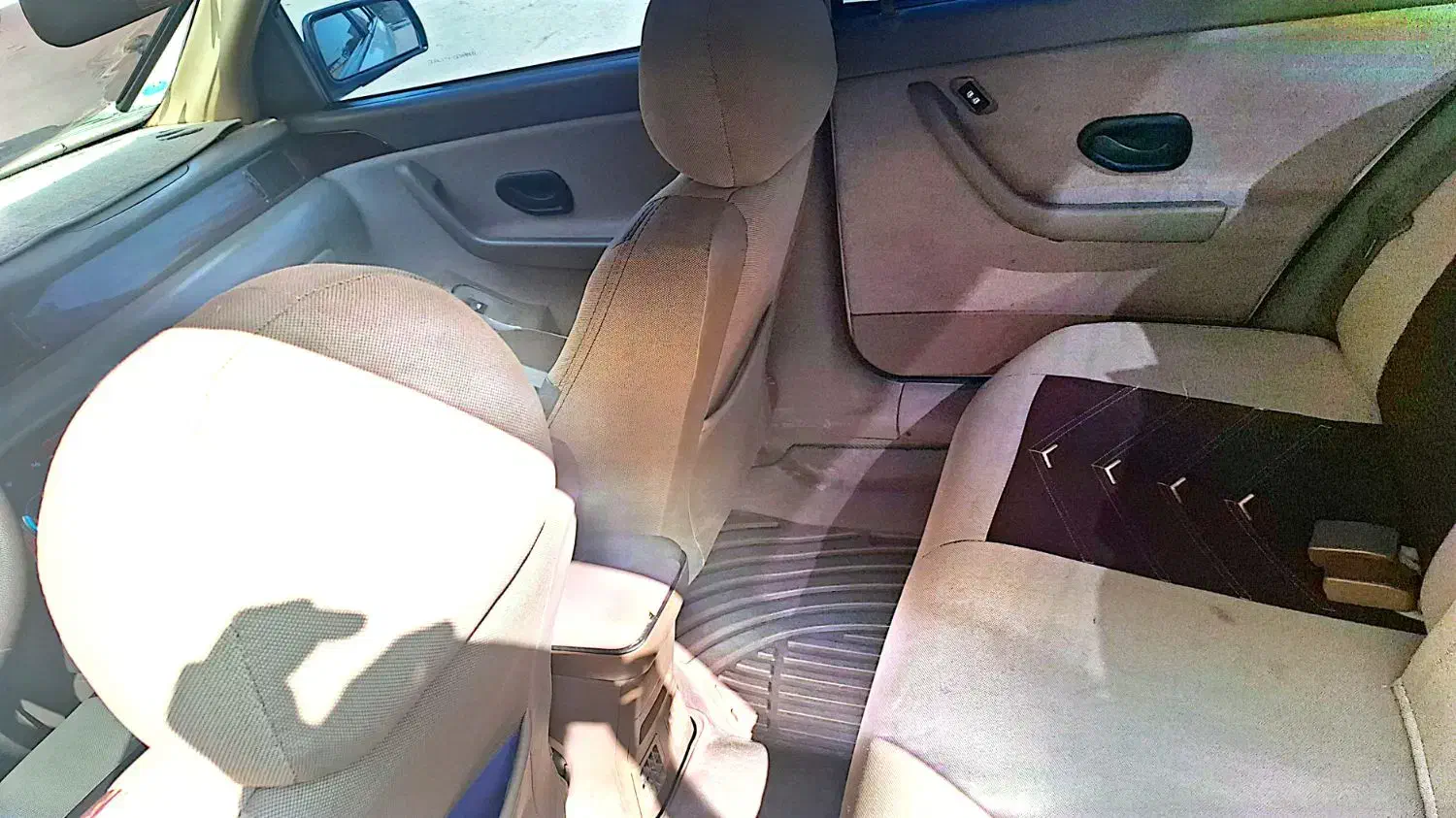 سمند LX XU7 - 1395